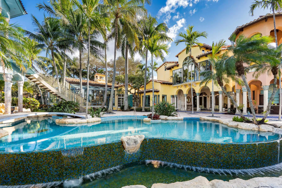 1575 Ponce De Leon Drive | Fort Lauderdale, Florida | Luxury Real Estate