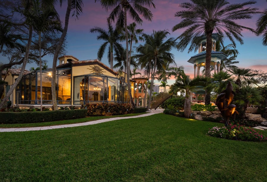 1575 Ponce De Leon Drive | Fort Lauderdale, Florida | Luxury Real Estate