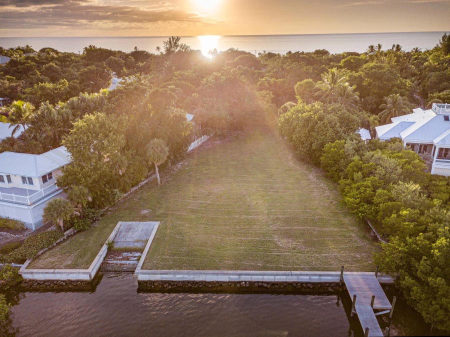 16151 & 16155 Captiva Drive | Captiva, Florida | Luxury Real Estate