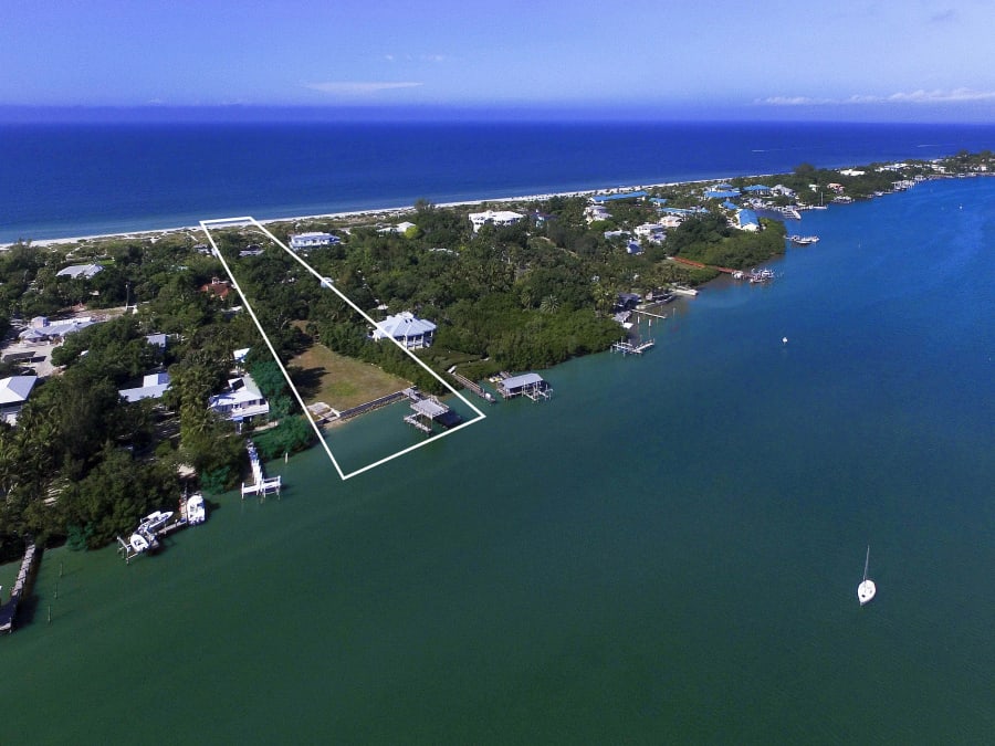 16151 & 16155 Captiva Drive | Captiva, Florida | Luxury Real Estate