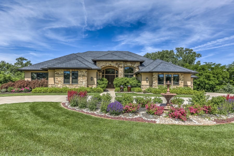 17445 Valley Drive | Omaha, Nebraska | Luxury Real Estate