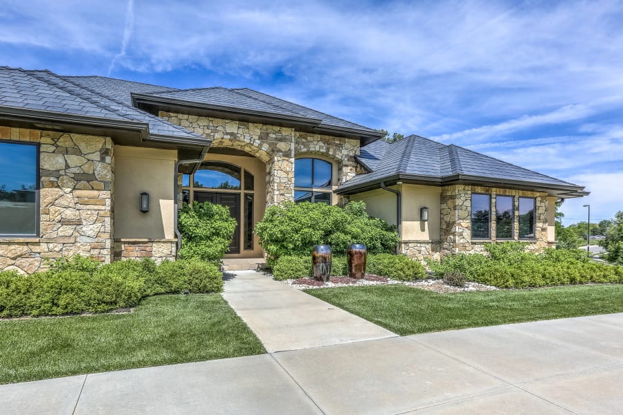 17445 Valley Drive | Omaha, Nebraska | Luxury Real Estate