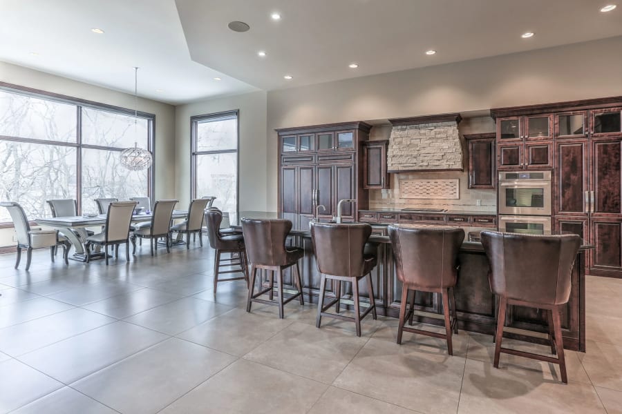 17445 Valley Drive | Omaha, Nebraska | Luxury Real Estate