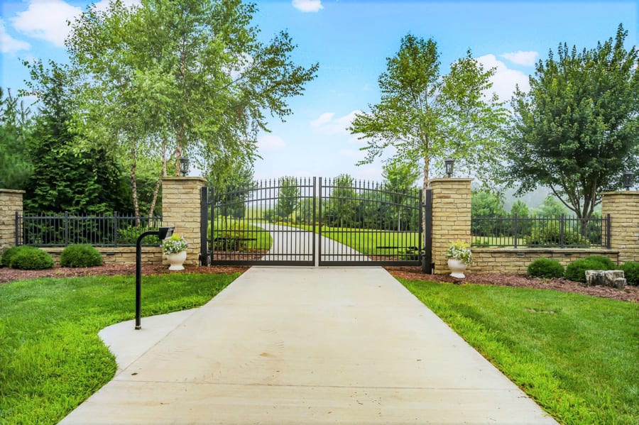 17715 Barth Avenue, Package | Salisbury, MO | Luxury Real Estate