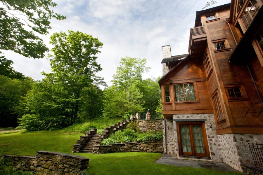 17 Discovery Drive | Mount Snow, VT | Luxury Real Estate