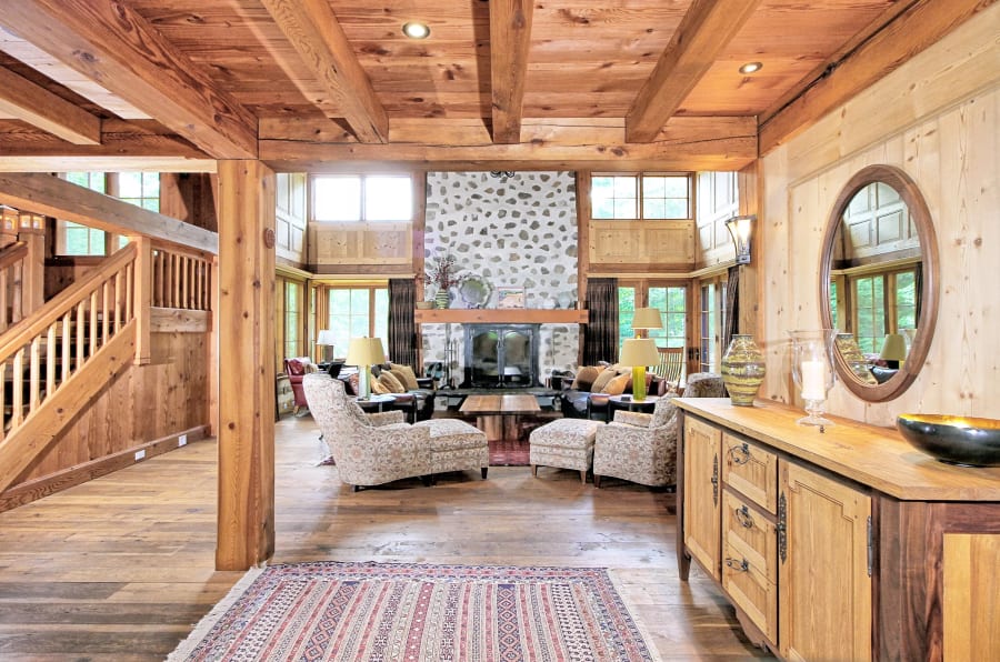 17 Discovery Drive | Mount Snow, VT | Luxury Real Estate