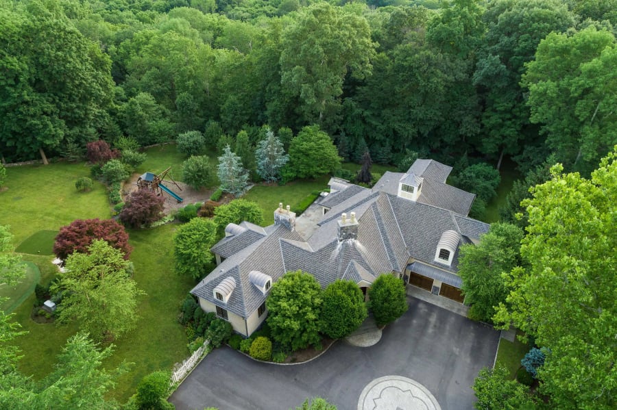 189 Beaver Dam Road | Katonah, New York | Luxury Real Estate