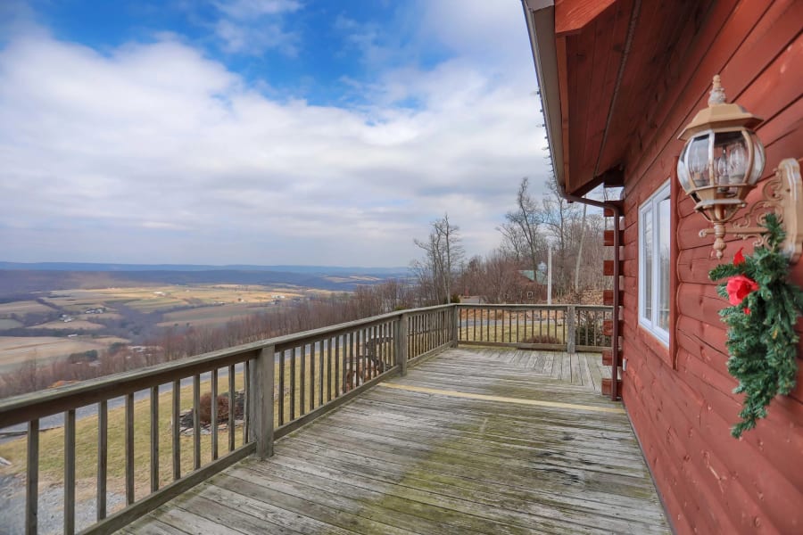 1981 Luxemburg Road | Lykens, PA | Luxury Real Estate