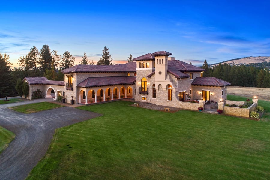 8719 South Palouse Highway, Spokane, Washington | Luxury Real Estate | Concierge Auctions