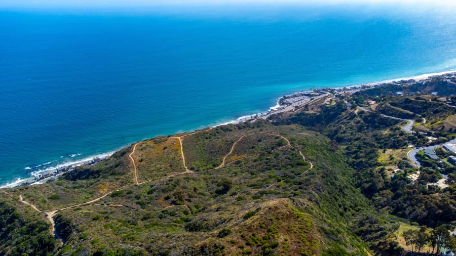 21298 Seaboard Road Malibu, CA Luxury Real Estate