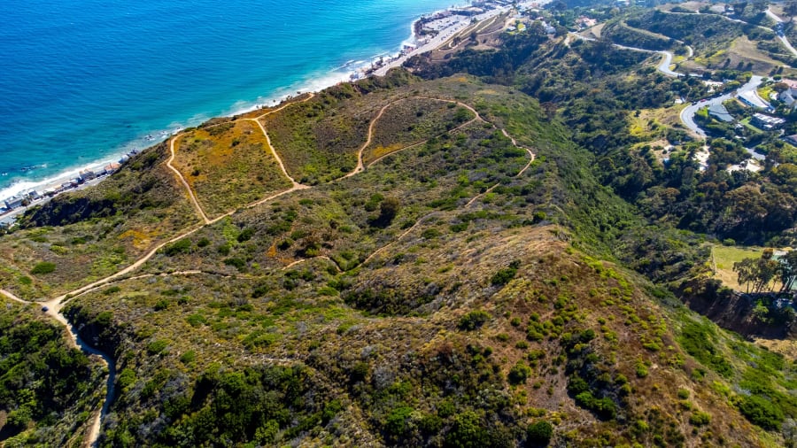 21298 Seaboard Road | Malibu, CA | Luxury Real Estate