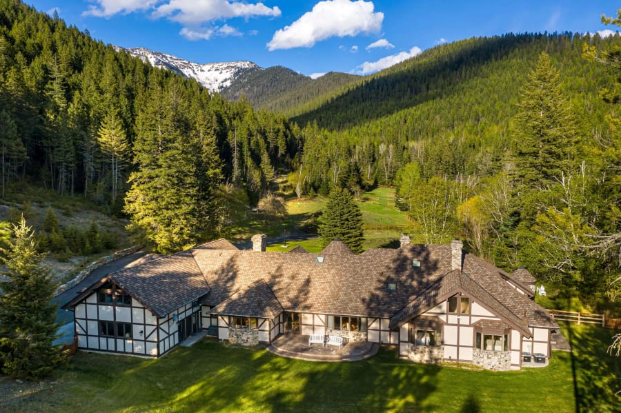 215 Browns Gulch Road | Kalispell, MT | Luxury Real Estate