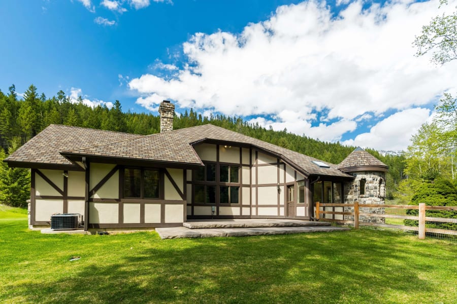 215 Browns Gulch Road | Kalispell, MT | Luxury Real Estate