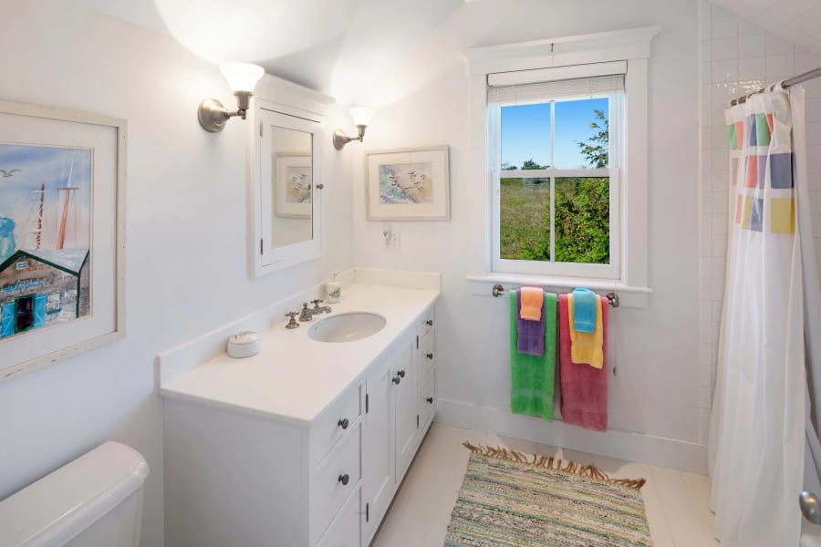 22 Quitsa Lane | Martha's Vineyard, MA | Luxury Real Estate