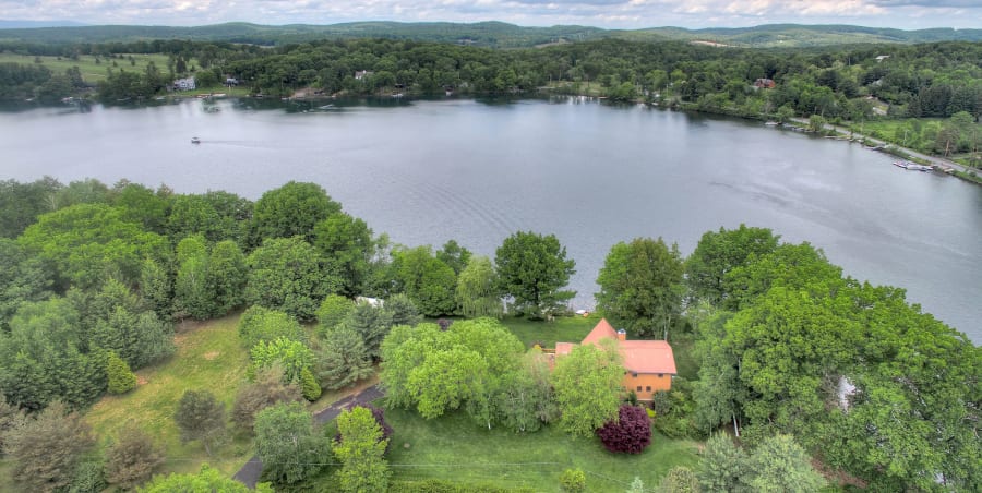 Craryville, NY | Luxury Real Estate