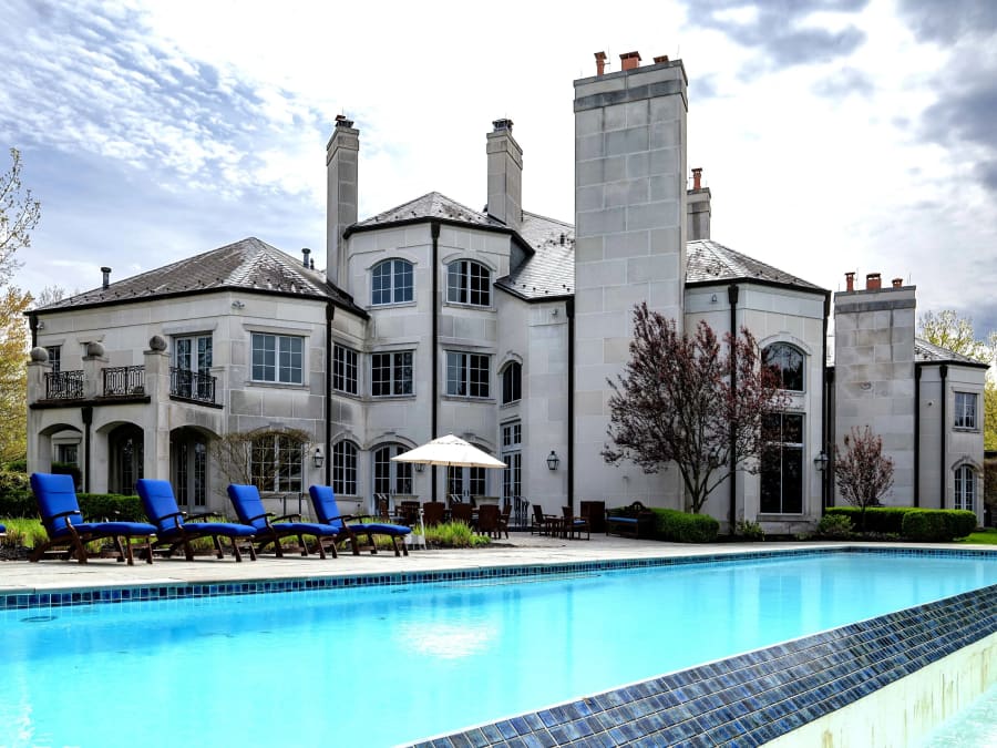 230 Quarry Ridge East | Charleston, West Virginia | Luxury Real Estate
