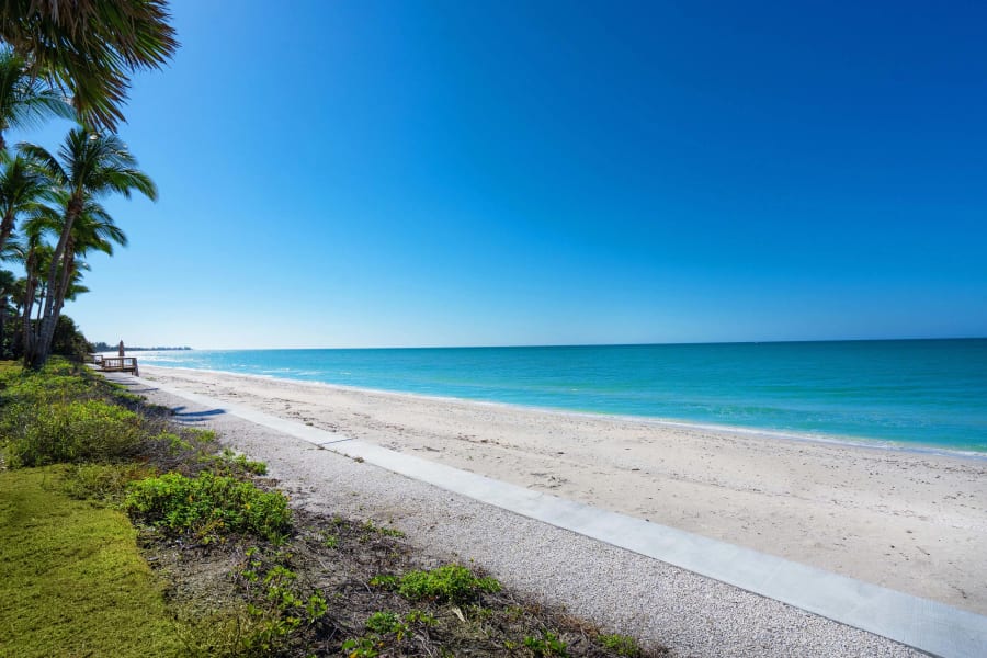 2305 Casey Key Road | Sarasota Area, FL | Luxury Real Estate