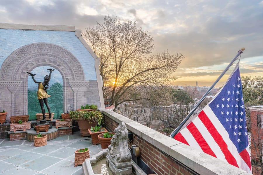 The Newton Barker House | 3017, 3009, 3003 N St NW Washington, DC | Luxury Real Estate | Concierge Auctions