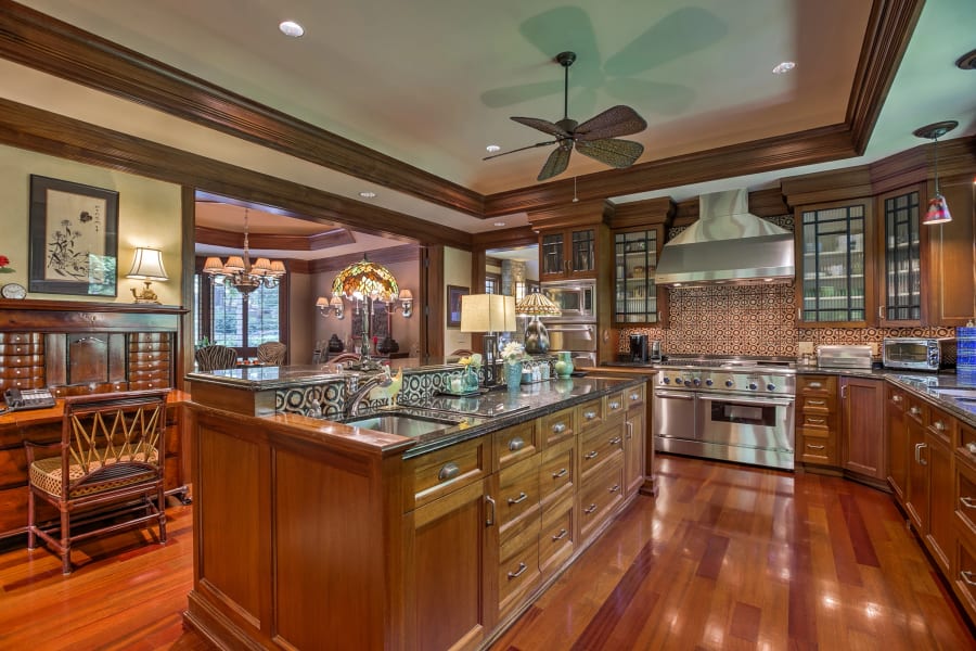 2405 SW 19th Street | Blue Springs, MO | Luxury Real Estate
