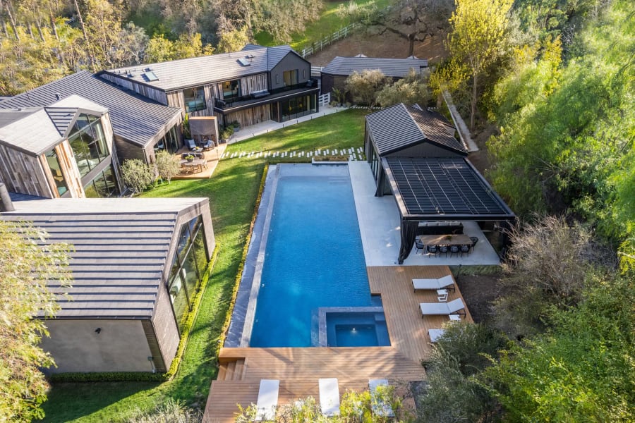 24350 Bridle Trail Road, Hidden Hills, Los Angeles, California | Luxury Real Estate | Concierge Auctions