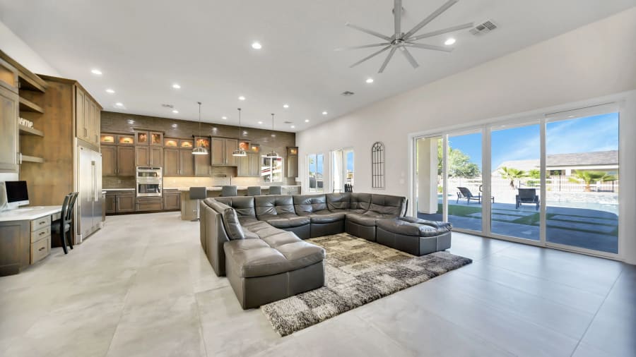 25067 South 19th Way | Near Phoenix | Luxury Real Estate