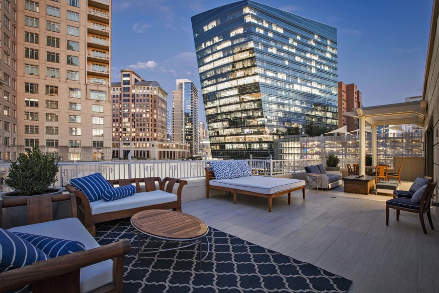 2555 N Pearl Street #RR4 | Dallas, TX | Luxury Real Estate