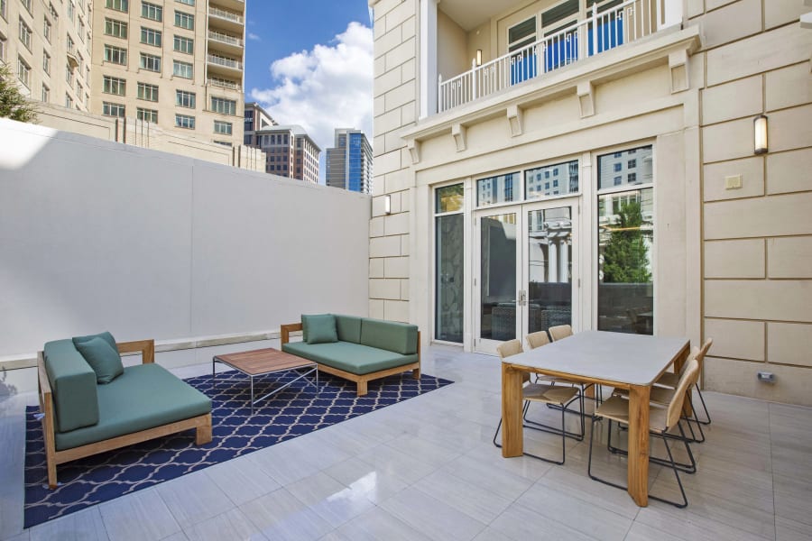 2555 N Pearl Street #RR4 | Dallas, TX | Luxury Real Estate