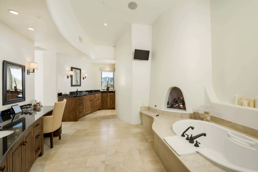 27341 North 102nd Street | Scottsdale, AZ | Luxury Real Estate