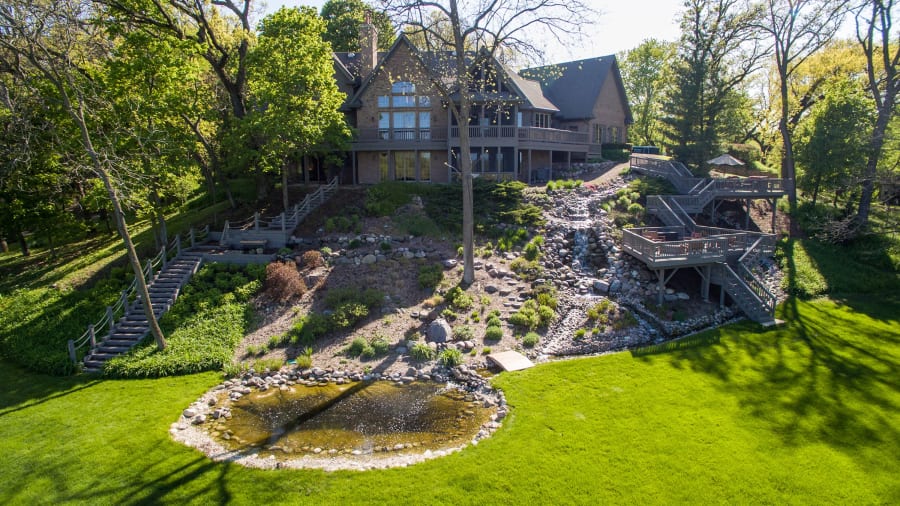 2780 Nish Road | Crystal Lake, Illinois | Luxury Real Estate