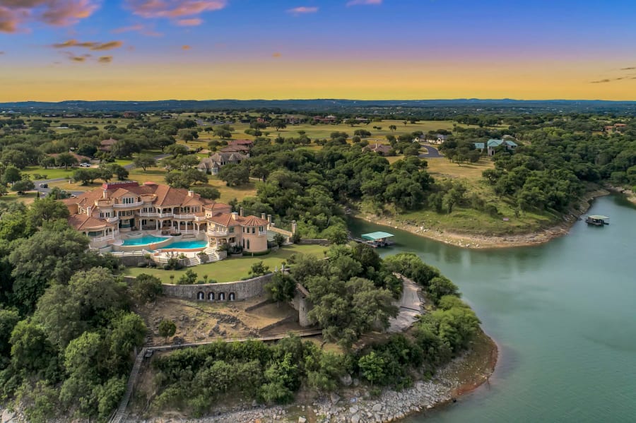 2924 Cliff Point | Near Austin, TX | Luxury Real Estate