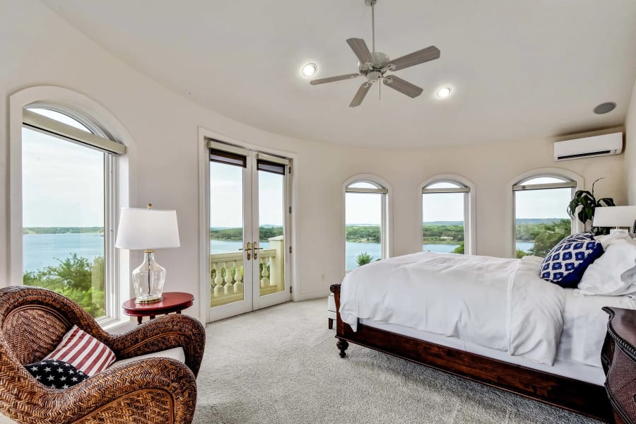 2924 Cliff Point | Near Austin, TX | Luxury Real Estate