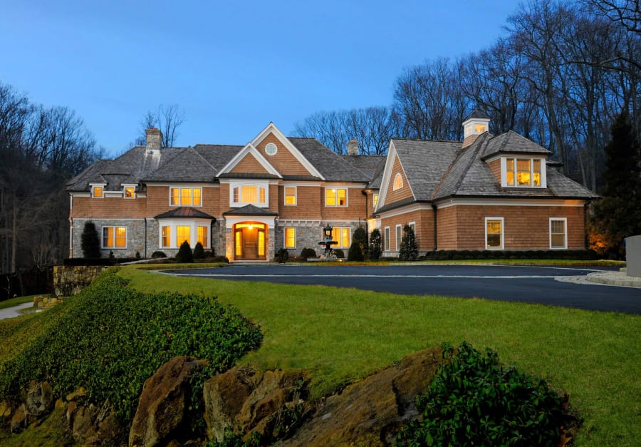 31 N Porchuck Road | Greenwich, CT | Luxury Real Estate