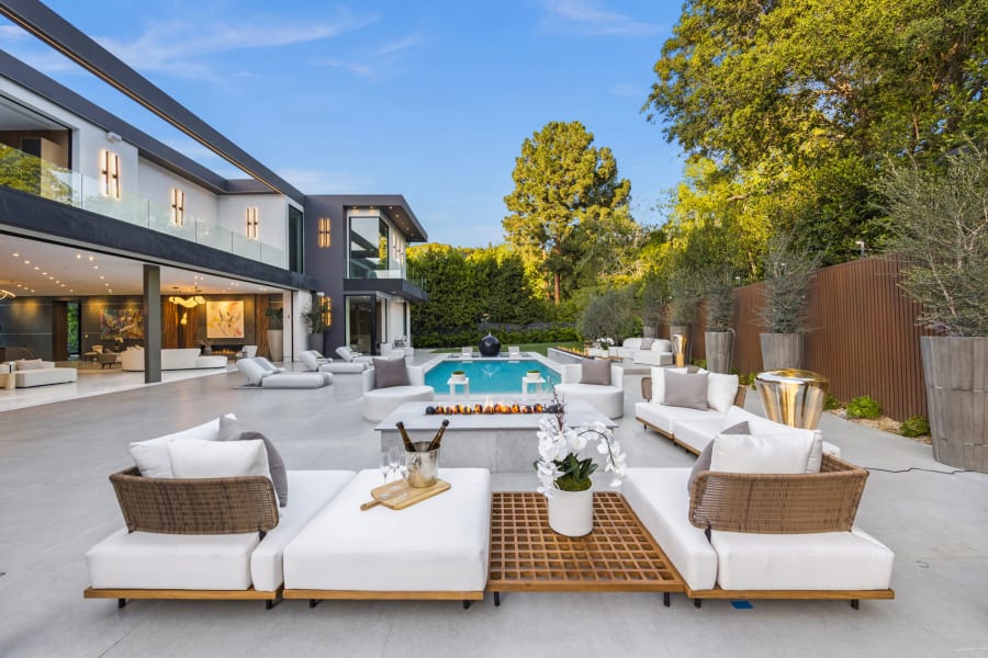 Ravello, 120 North Glenroy Avenue, Bel Air,  Los Angeles, California, Luxury Real Estate, Concierge Auctions