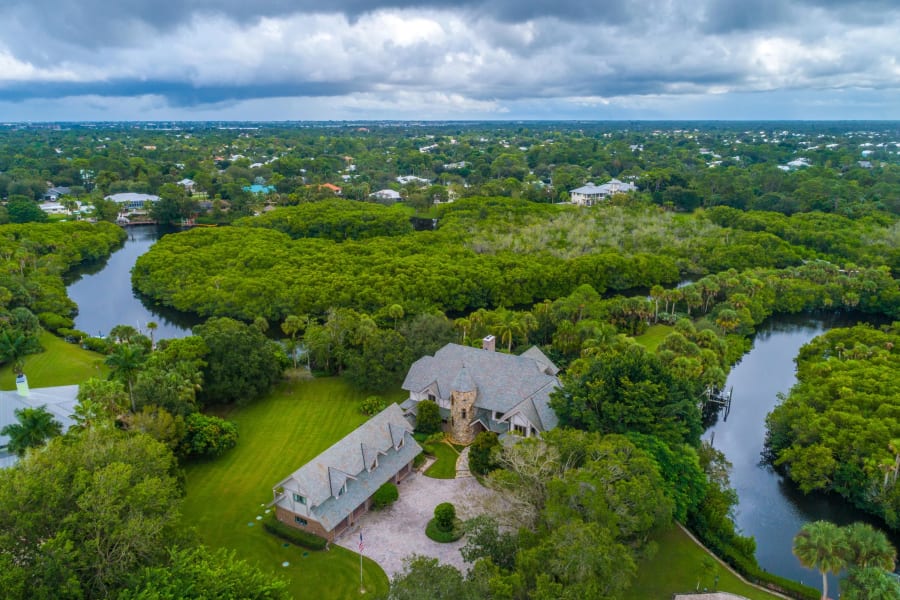 3221 SW Winding Way | Palm City, FL | Luxury Real Estate