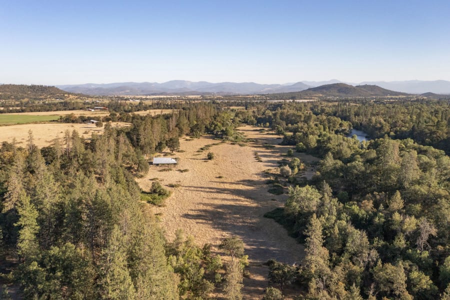 The Duffy Ranch | 436 Staley Rd, Eagle Point, Medford Area, Oregon | Luxury Real Estate | Concierge Auctions