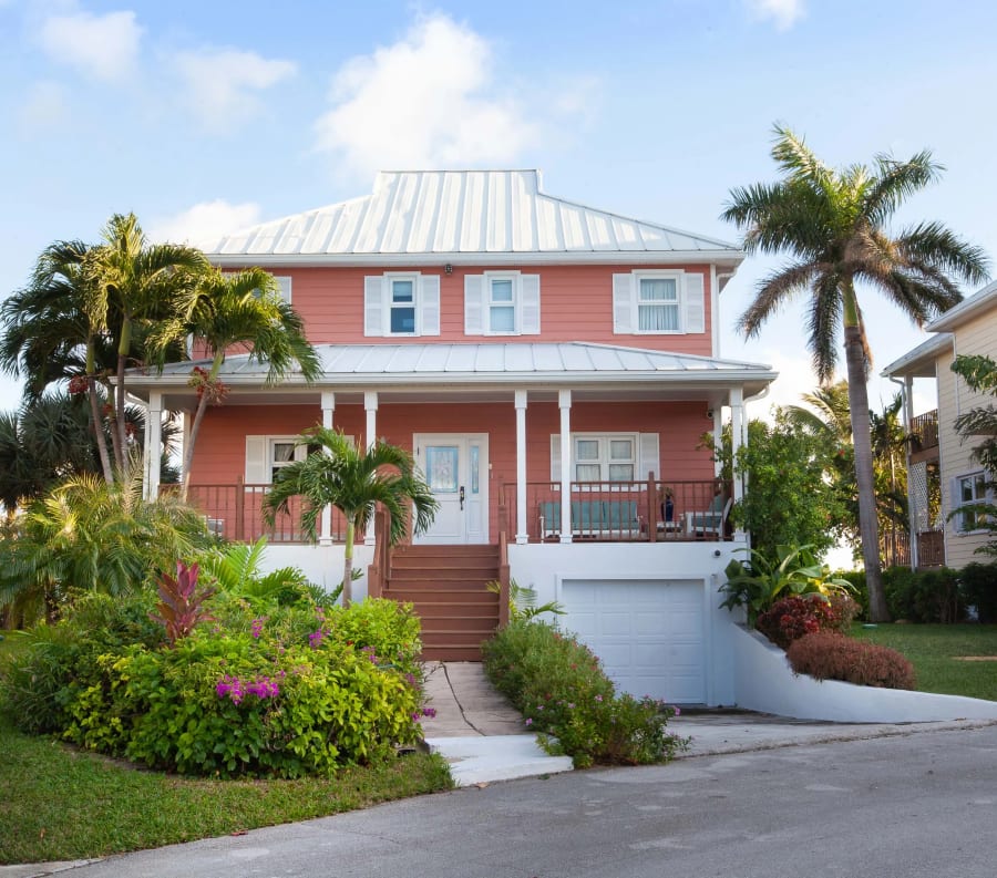 35 Shoreline | Freeport, Bahamas | Luxury Real Estate