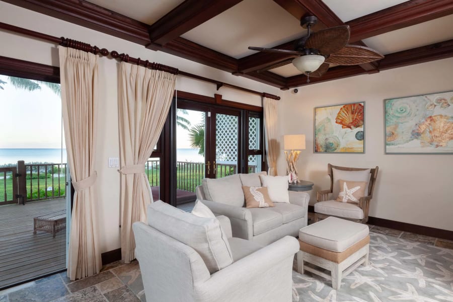 35 Shoreline | Freeport, Bahamas | Luxury Real Estate