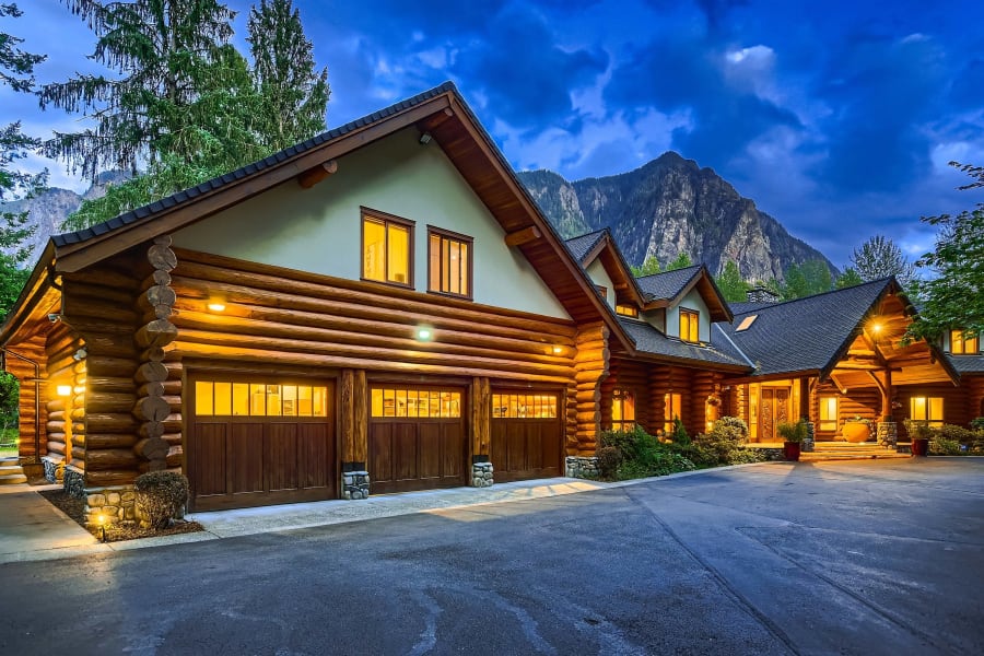 Rockwood Farm | 8100 428th Avenue Southeast, Snoqualmie, Seattle Area, Washington | Luxury Real Estate | Concierge Auctions