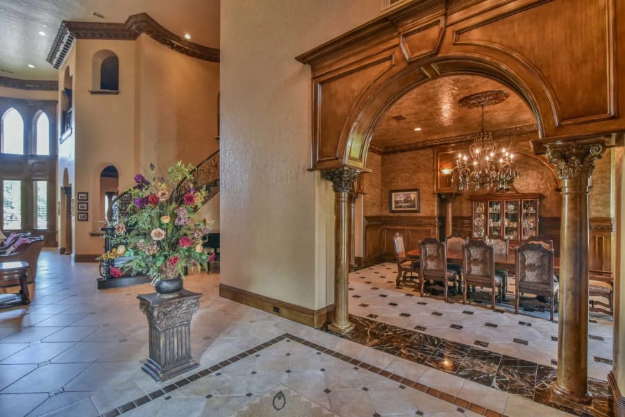 3716 North White Chapel Boulevard | Dallas/Fort Worth, Texas | Luxury Real Estate