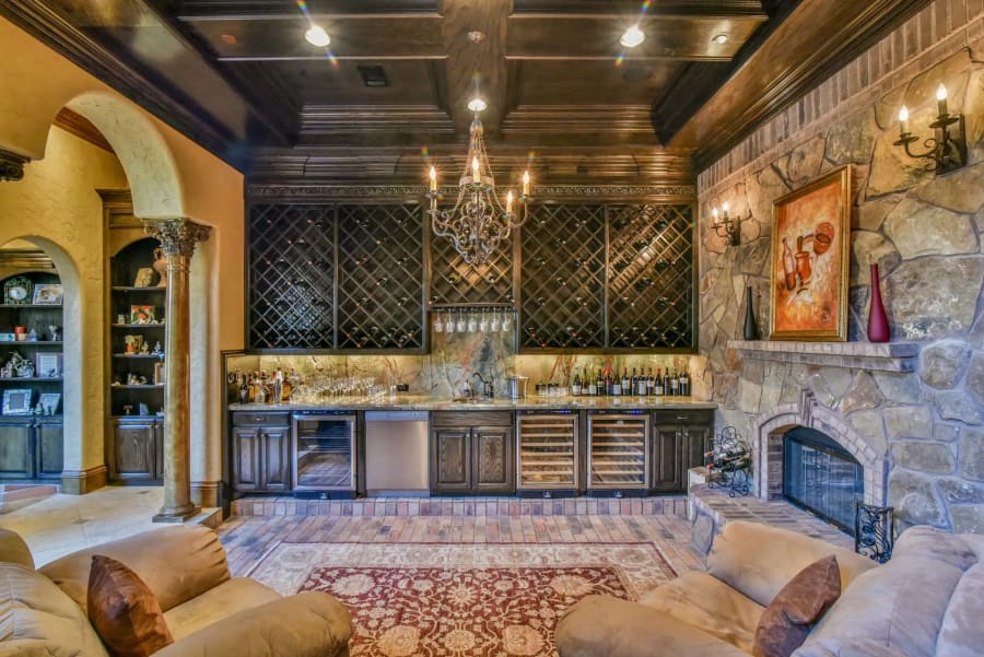 3716 North White Chapel Boulevard | Dallas/Fort Worth, Texas | Luxury Real Estate