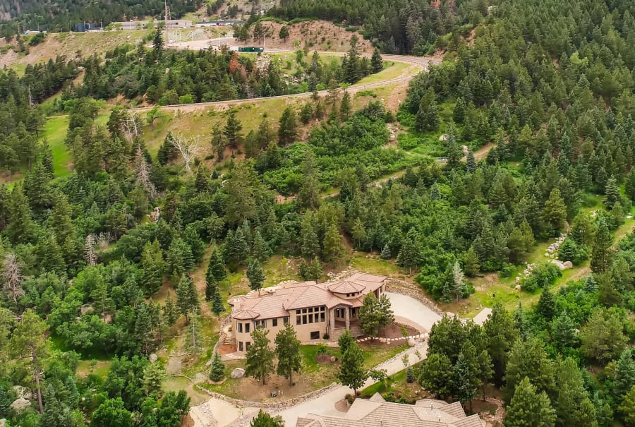 398 Irvington Court | Colorado Springs, CO | Luxury Real Estate