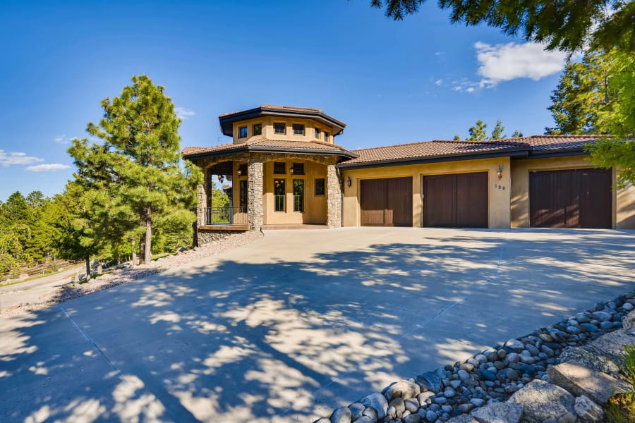 398 Irvington Court | Colorado Springs, CO | Luxury Real Estate