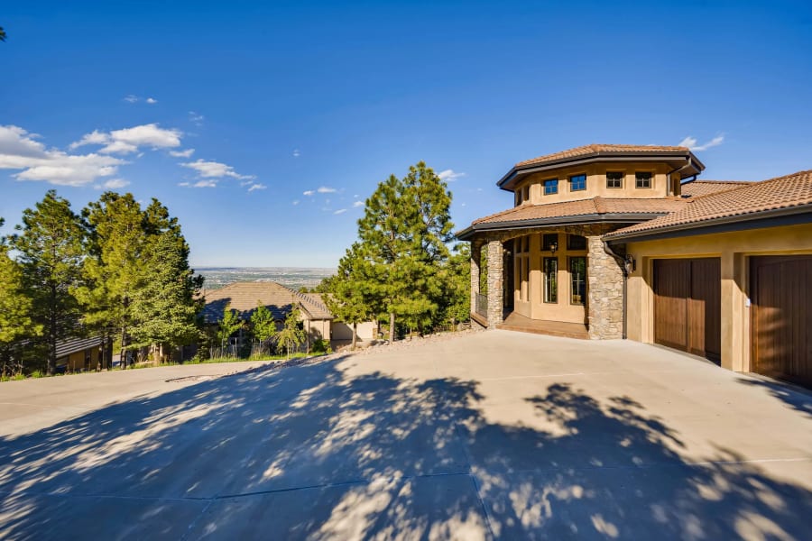 398 Irvington Court | Colorado Springs, CO | Luxury Real Estate