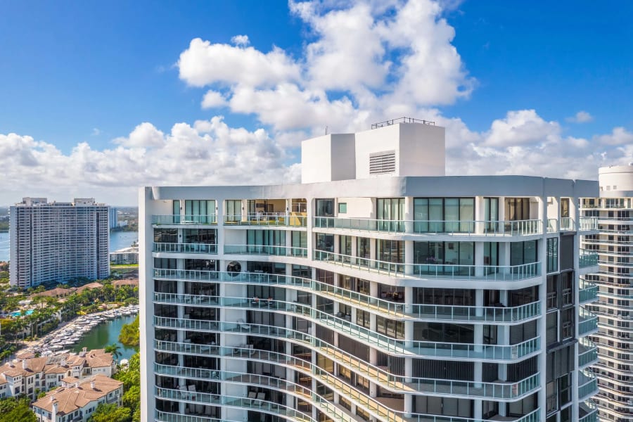 4000 Island Boulevard | Aventura, FL | Luxury Real Estate