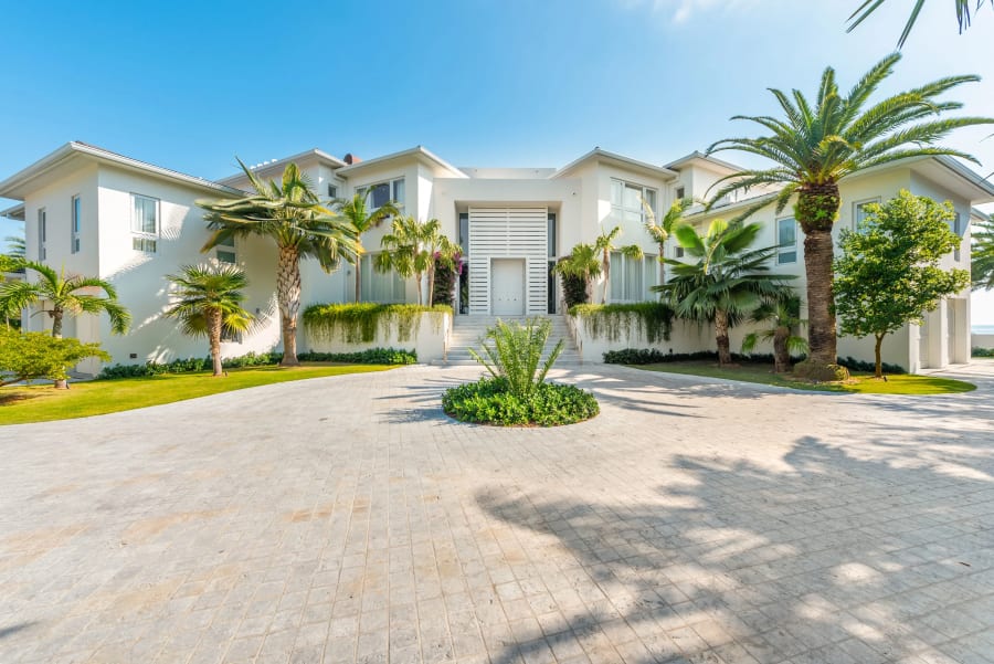 41 Arvida Parkway | Coral Gables, Miami, Florida | Luxury Real Estate