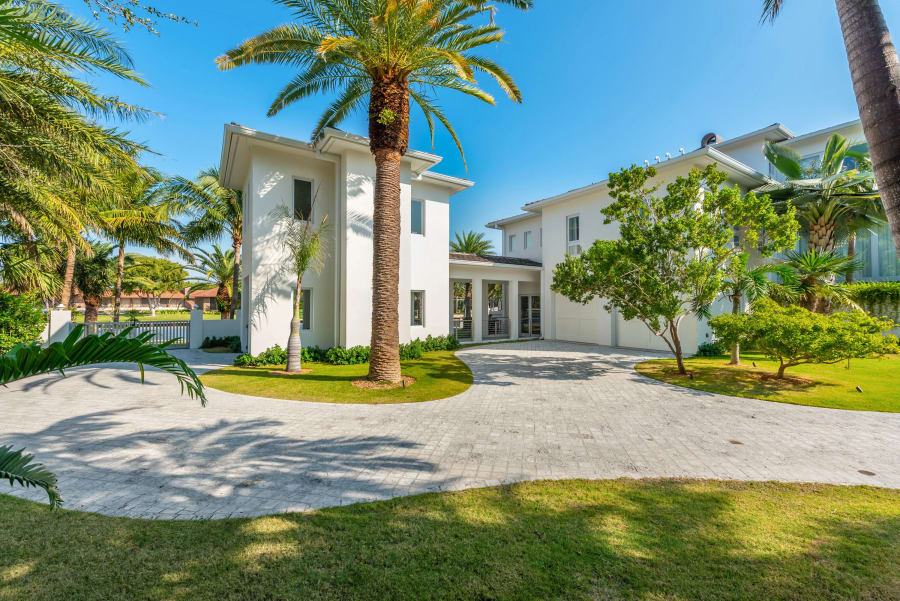 41 Arvida Parkway | Coral Gables, Miami, Florida | Luxury Real Estate