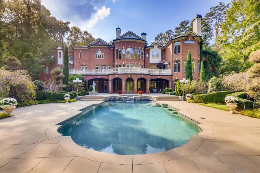 4455 Harris Trail NW | Atlanta, GA | Luxury Real Estate