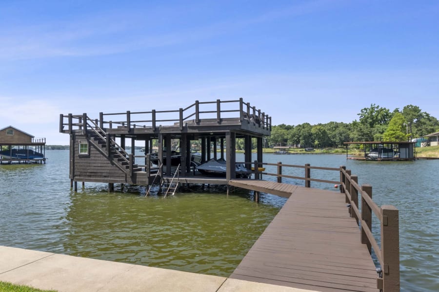 6097 Auburn Lane, Mabank, Cedar Creek Lake, Texas | Luxury Real Estate | Concierge Auctions