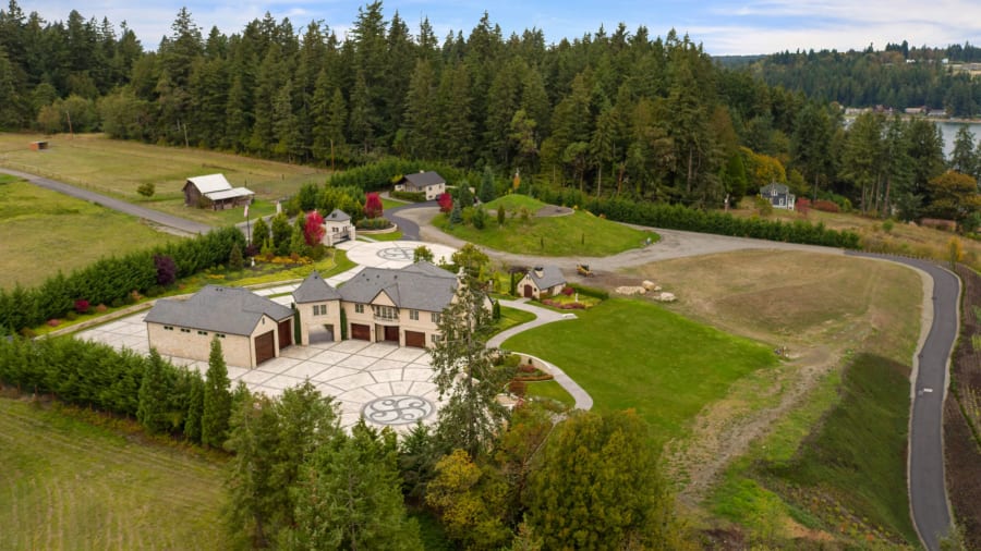 4717 19th Court Northwest | Gig Harbor, WA | Luxury Real Estate