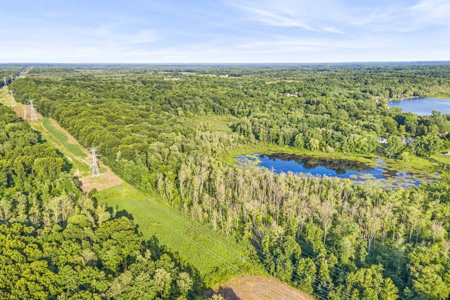 47684 21st Street, Southwest Michigan, Michigan | Luxury Real Estate | Luxury Sporting Lodge